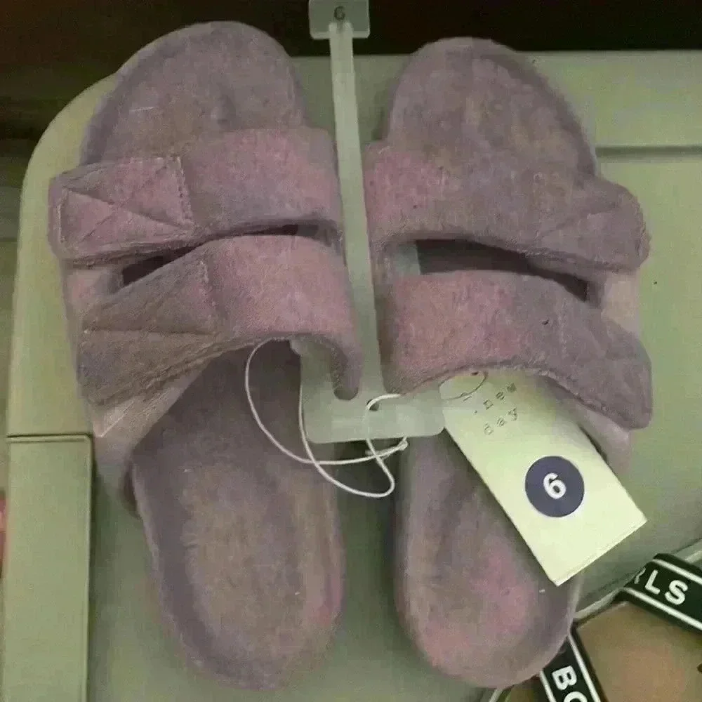 Target NWT Super cute platform sandals Purple size 6